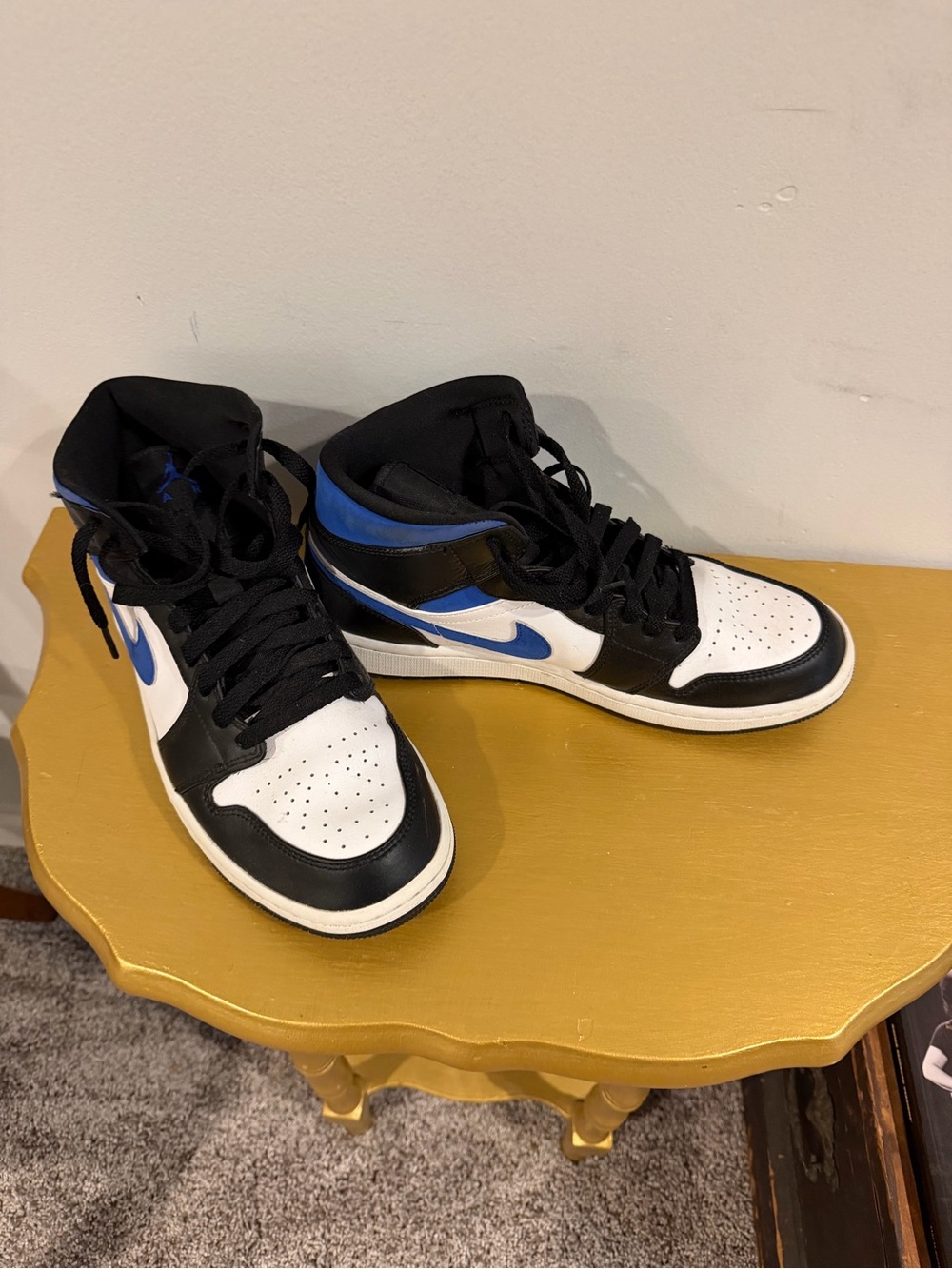 Nike Men's High-Top Sneakers in White, Black & Blue